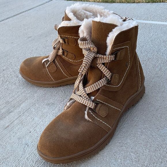 Take 50% OFF-BearPaw Warm Brown Kids Winter Boots with Faux Fur Lining, Sz-12 main image 5
